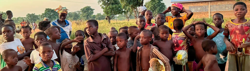 El pozo de agua que, gracias a AUARA, ha cambiado la vida de más de 12.000 personas en Tatale (Ghana)