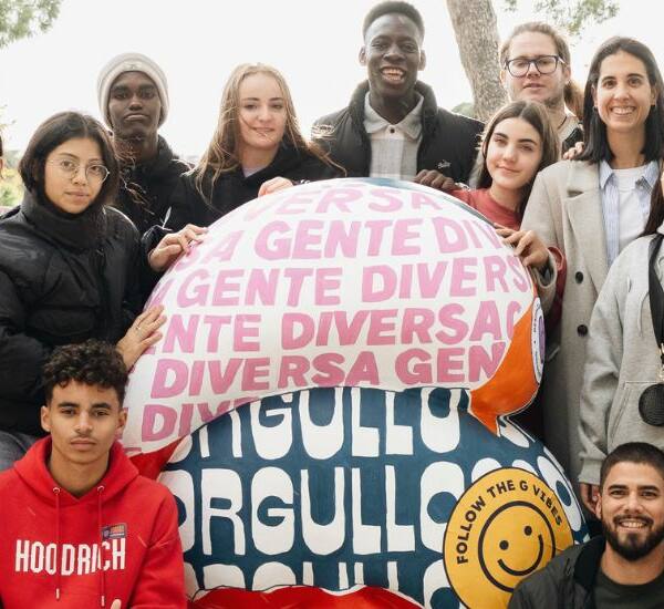 Bulos y narrativas falsas: el impacto de la desinformación sobre migración y racismo en España